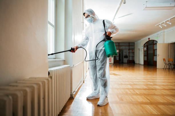 Best Local Pest Control Services  in Emporia, KS